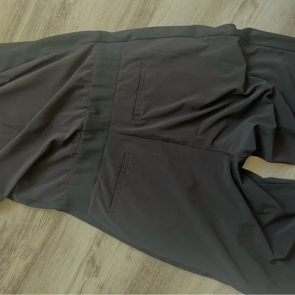 Black Athleta sleeveless v neck jumpsuit - Picture 5 of 5